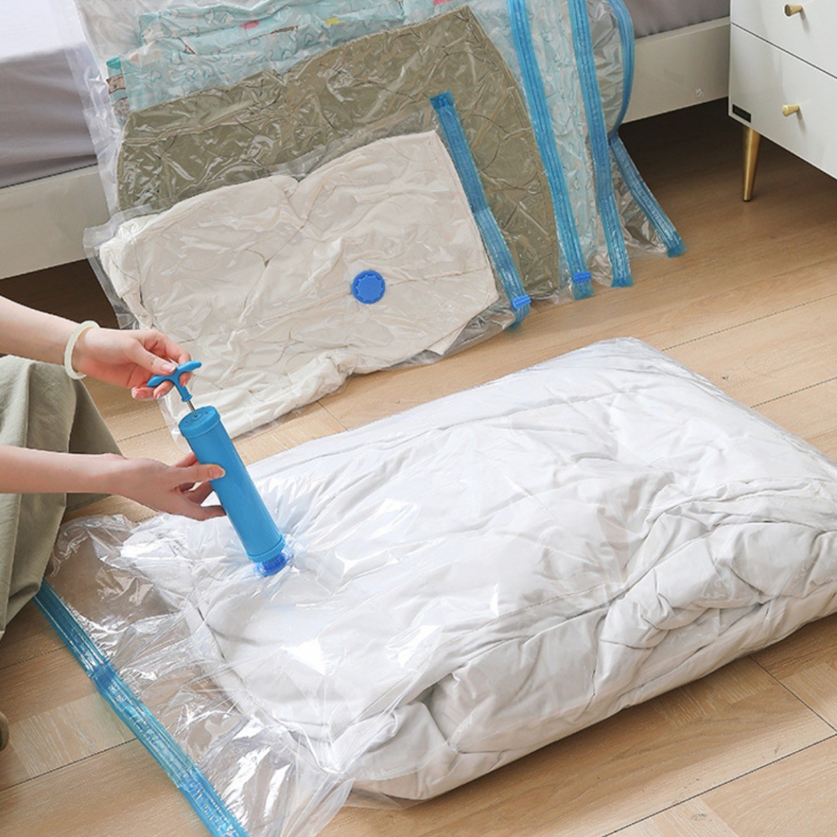 진공압축 연구소 간절기, 환절기 이불정리 진공 압축팩, 의류정리 압축팩 17,400원