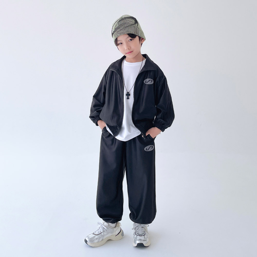 베리클로젯 주니어 남아용 스틸 그라파이트 상하의 세트 55,900원