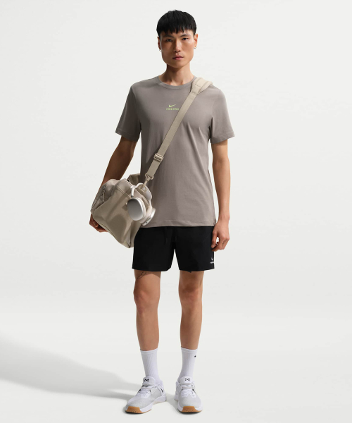 [국내매장판] 나이키 프로 트레이닝 드라이 핏 ADV 6인치 쇼츠 M - 블랙:화이트 IF2217-010 225434 112,000원