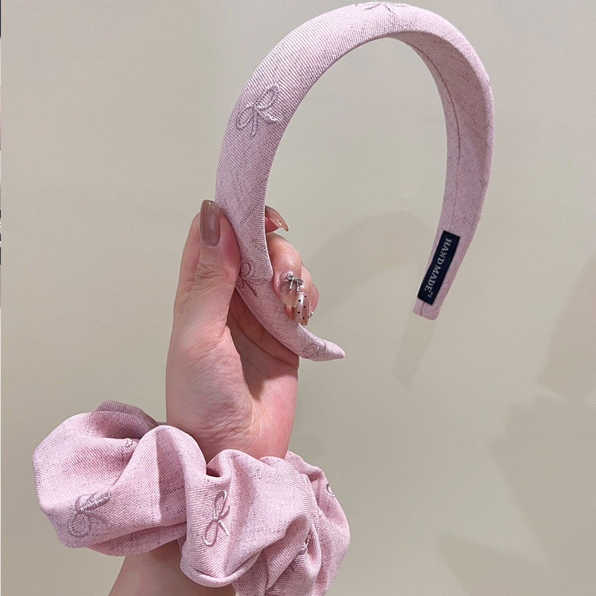 모미엘 데일리 리본자수 머리띠 곱창밴드 세트 14,300원