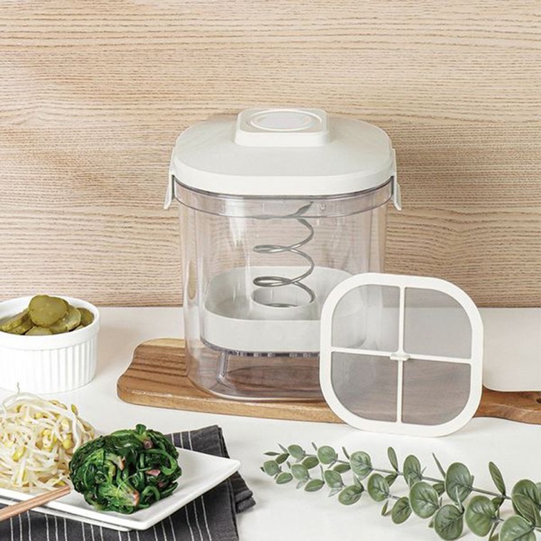 (국내생산) 2-IN-1 대용량 야채탈수기 + 유청분리기 (2.7L) 그릭요거트 간편 수분 제거 BPF FREE 화이트, 1개 65,960원