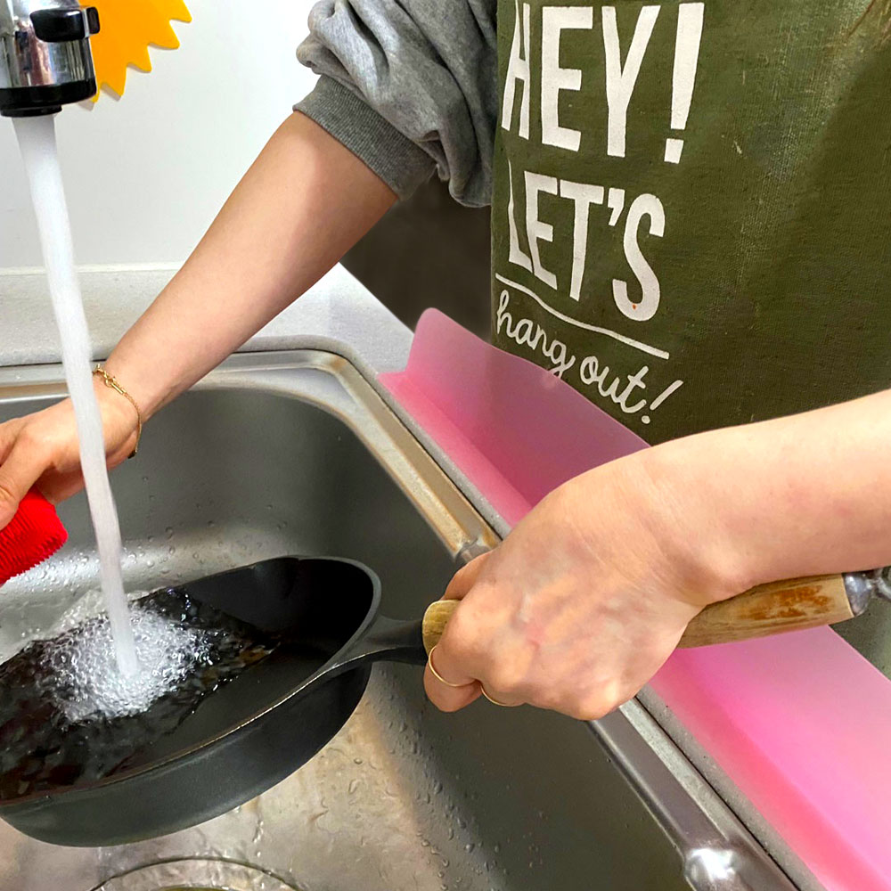 국내생산 실리콘 싱크대 물막이(초강력흡착) 가림막 외 플래티늄 실리콘 양면 수세미 모음 11,900원