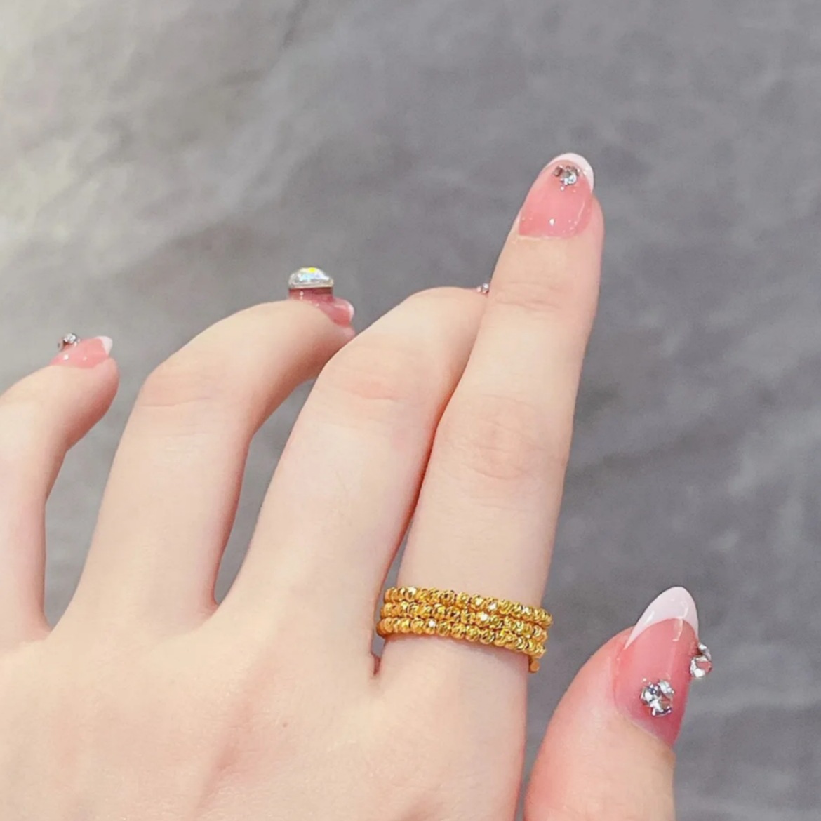 NXNA 18K 샤이닝 비딩 링 샤이닝 링 스판 메모리 오픈 링 XYL-JZ002,도금 96,000원