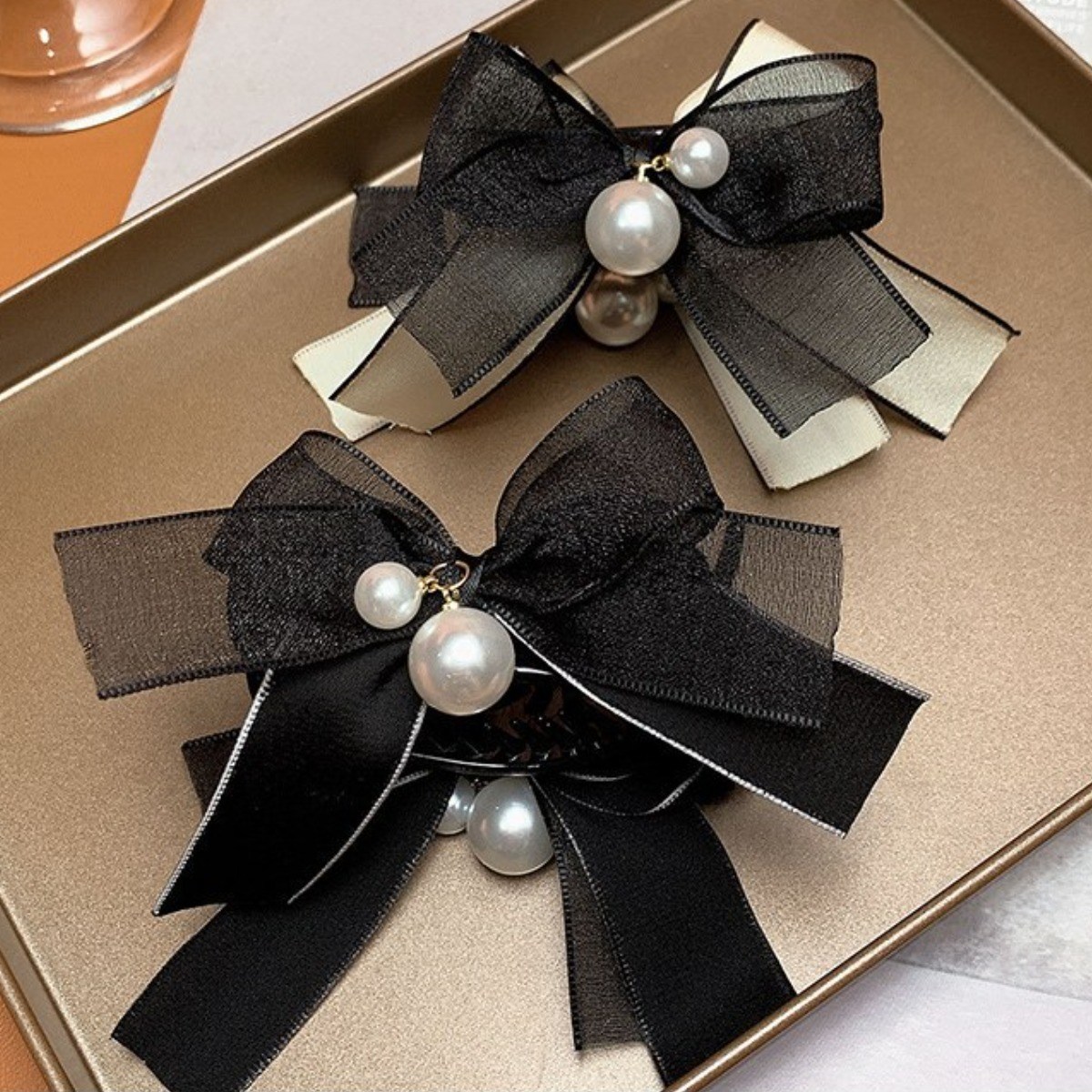 [1+1] 앨오앤지 세틴 진주 리본 똥머리 악어 헤어 집게핀 2개 세트 10,800원