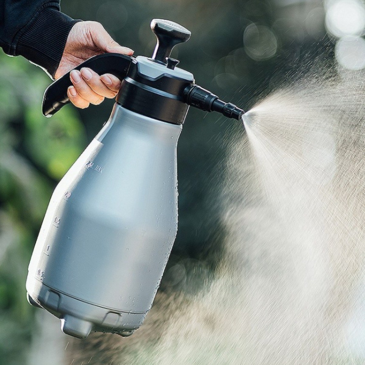 Felorita 세차 압축분무기 2.5L 대용량 공기압축식 폼건 분무기 원예분무기+5개 노즐, 그레이, 1세트 30,000원