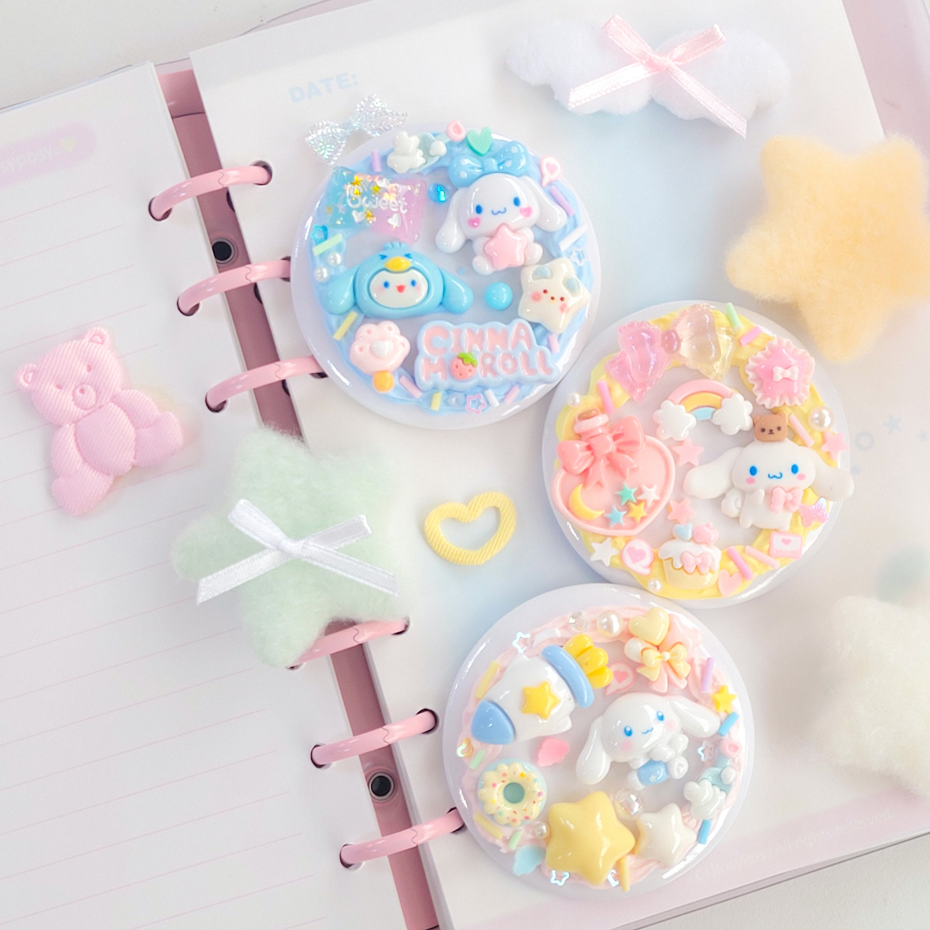 (시나모롤 테마) 캔뱃지 3개 만들기 세트 4.5cm 꾸미기 키트 DIY 산리오 데코덴 파츠 미술 행사 14,000원