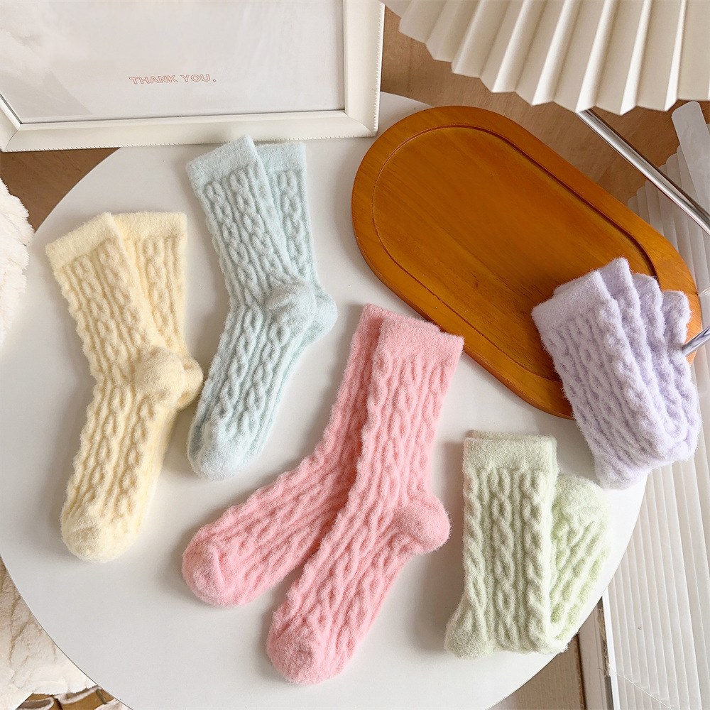 마켓피아 여성용 파스텔톤 겨울 무압박 임산부 수면양말 5종 세트 13,800원