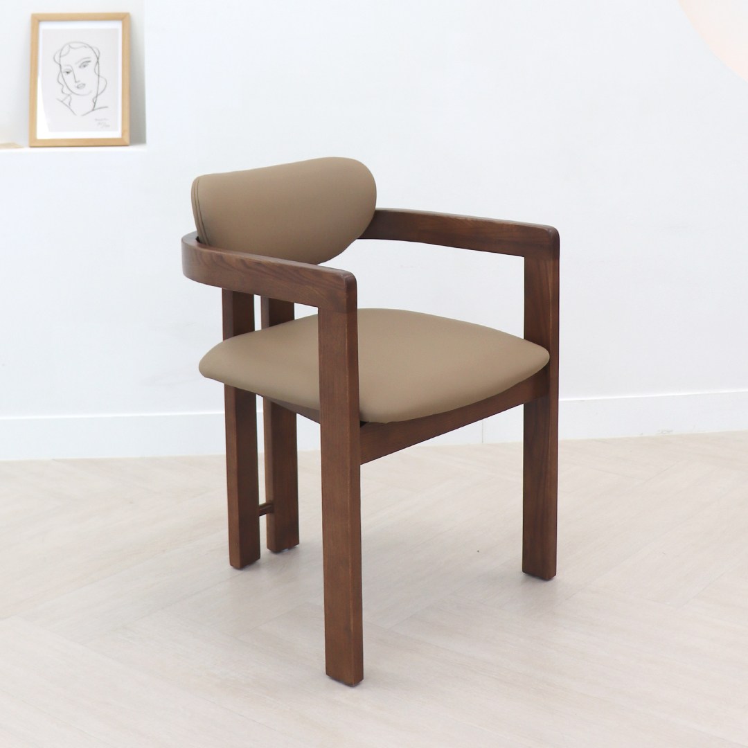 파스텔우드 파이암체어 고급 에쉬 원목 디자인의자 카페 인테리어의자 138,000원