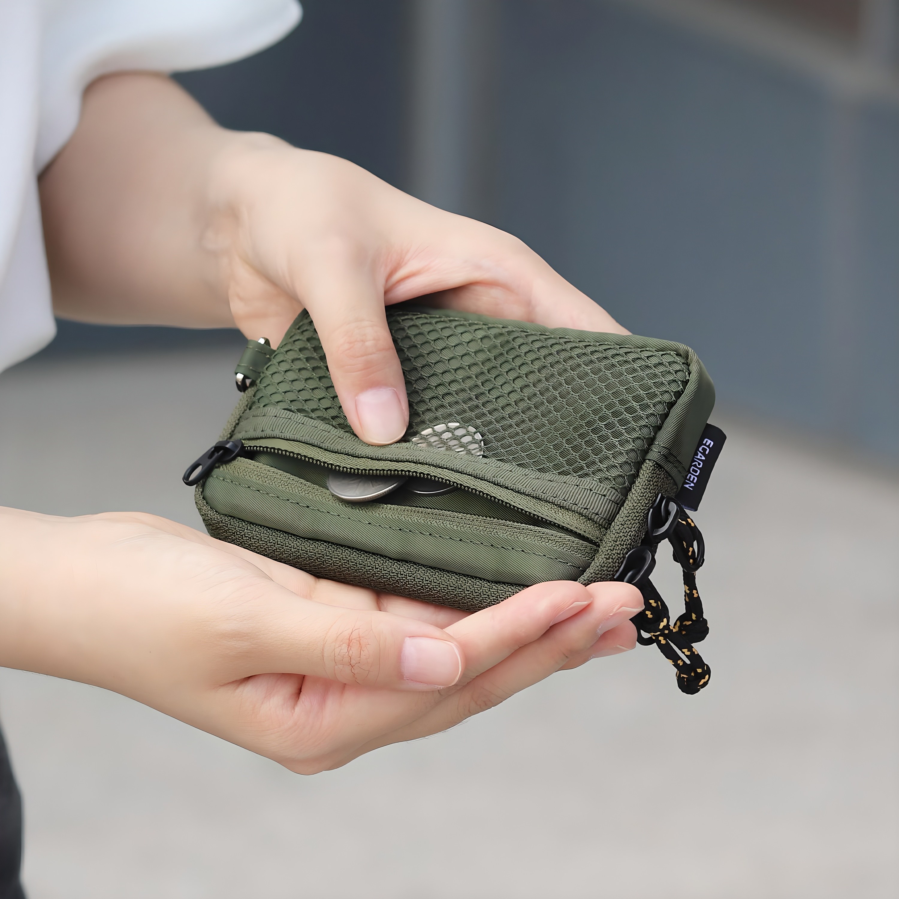 에가든 트래블러 월렛 여행용 나일론 카드 지퍼 지갑 29,500원