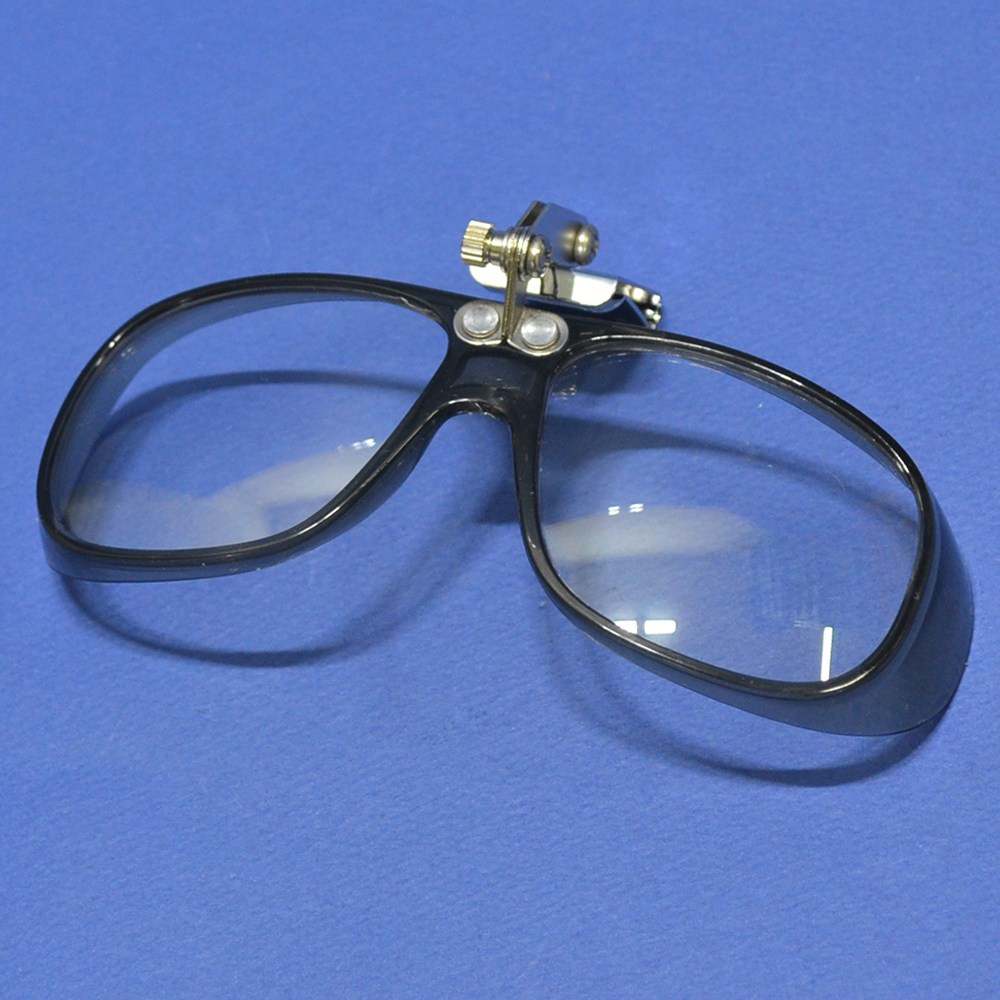 명신광학 안전모 부착형 보안경 MSO HPA 8363066 안전모보안경 폴리카보네이트렌즈 긁힘방지 자외선차단 9,170원