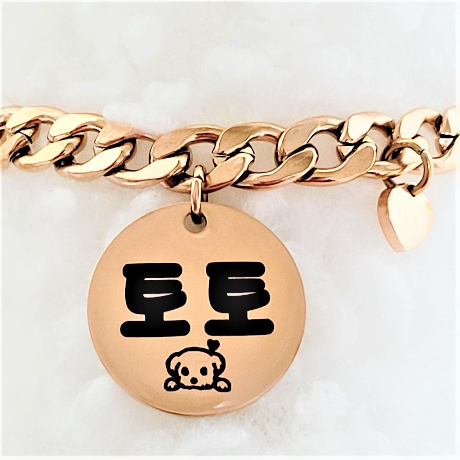 서은이네 애견이름표 강아지 목걸이 인식표 9미리폭 써지컬스틸체인목줄+써지컬스틸원형팬던트+귀여운 하트딸랑이 34,000원