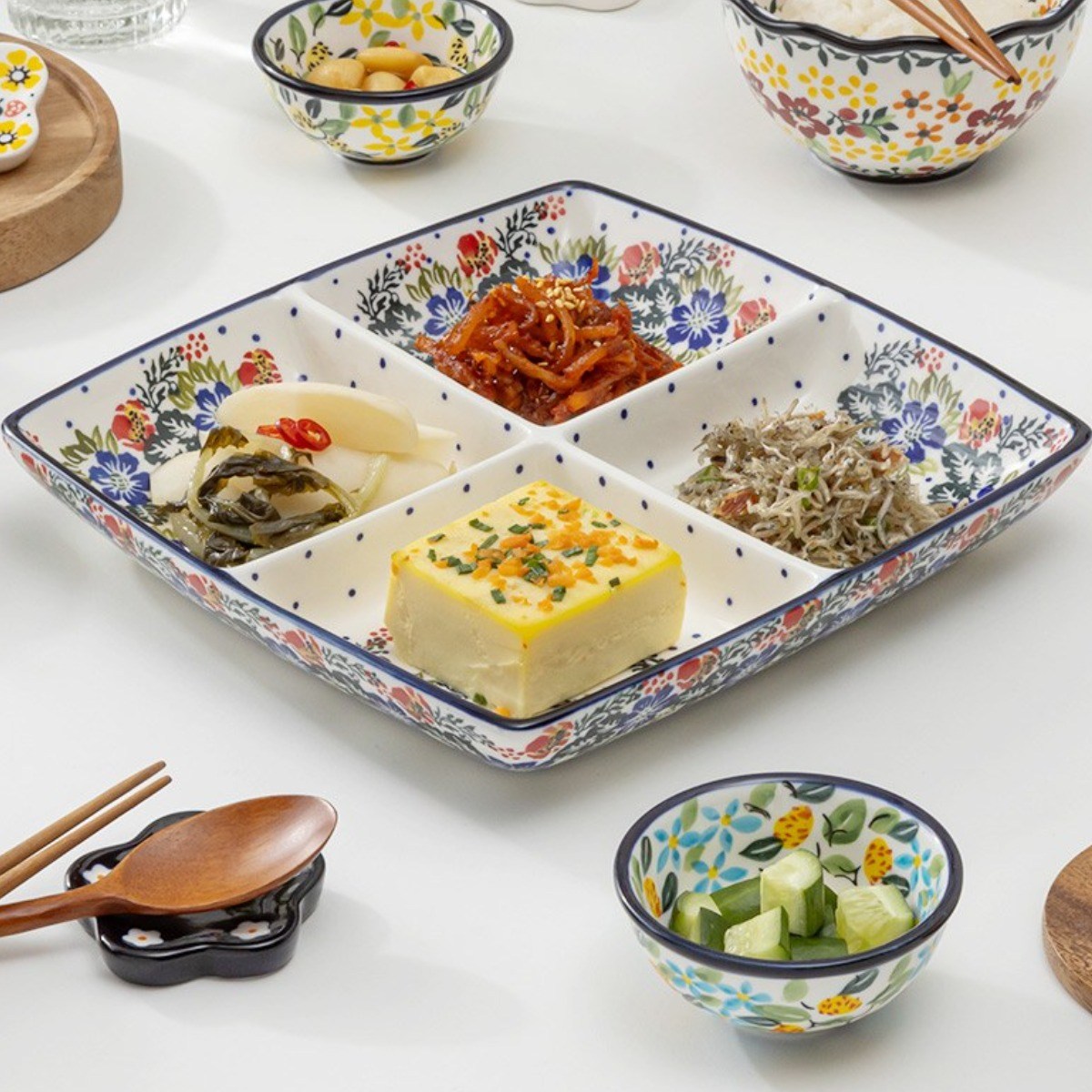 프라카 폴란드풍 도자기 사각 4절 나눔접시 18,650원