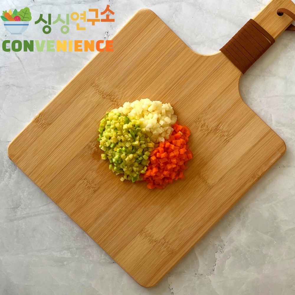 싱싱연구소 볶음밥 이유식 다진 채소 당일손질(냉장) 4,200원