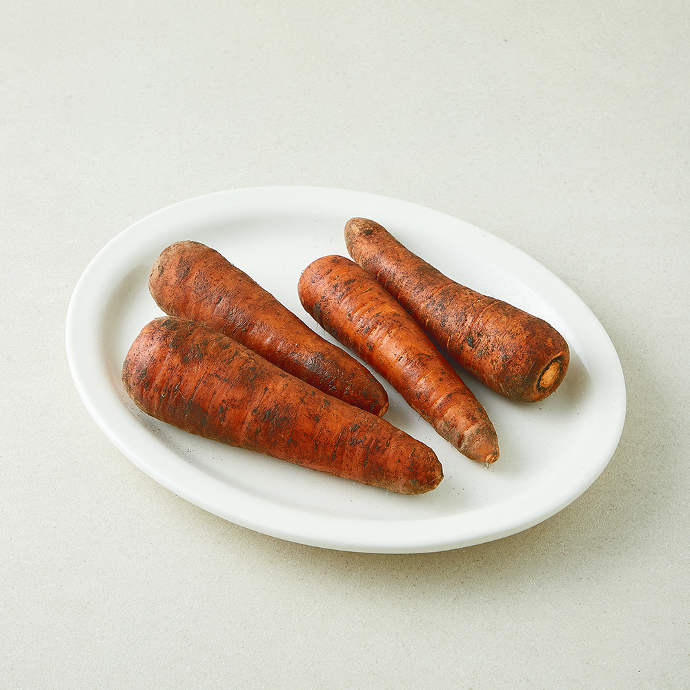 [로켓프레시] 못생겨도 맛있는 친환경 당근 2,980원