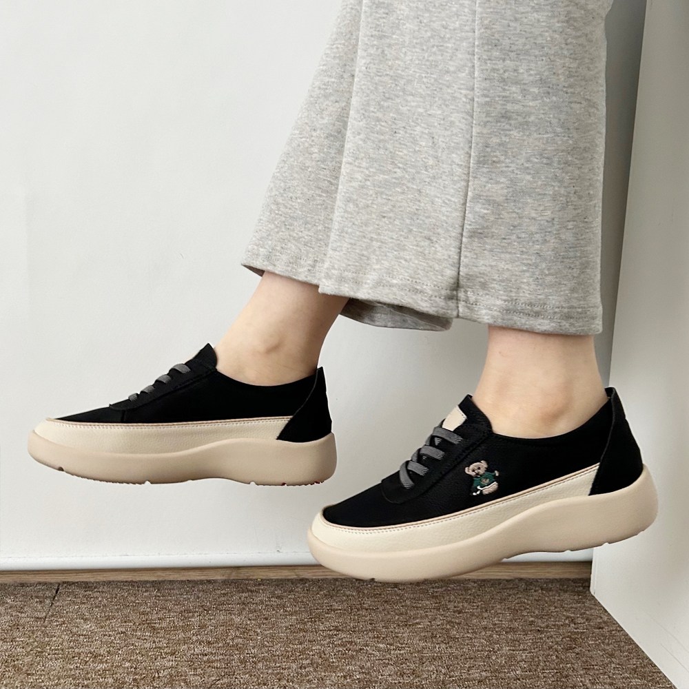 성원슈즈 여성 소가죽 발편한 자수 캐주얼 로퍼 슬립온 단화 운동화 4cm 46,800원