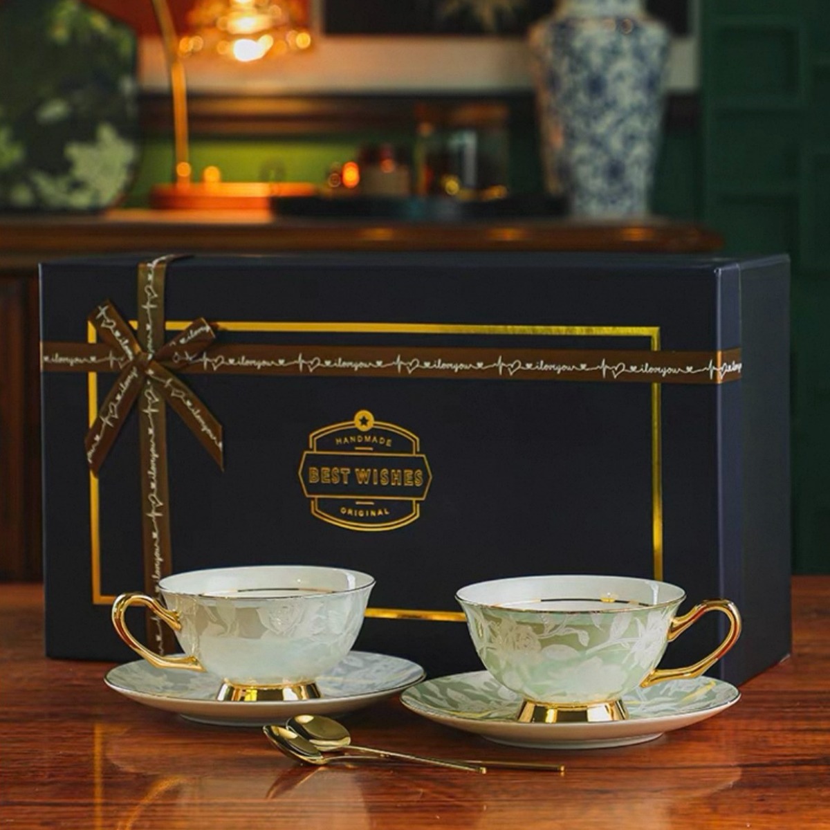 [전용박스+쇼핑백 제공] 커피잔 고급스러운 찻잔 세련된 집들이선물 신혼부부 럭셔리 2p 도자기, 그린, 2개, 현재가 63,000원
