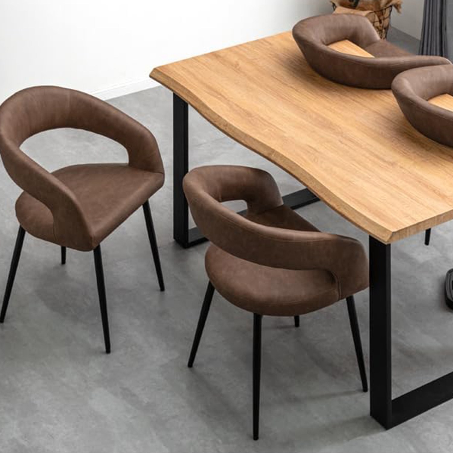 2P 식탁 가죽의자 카페 의자 2인용 식탁의자팔걸이식탁의자 식당등받이 의자 서스펜션 디자인 99,000원
