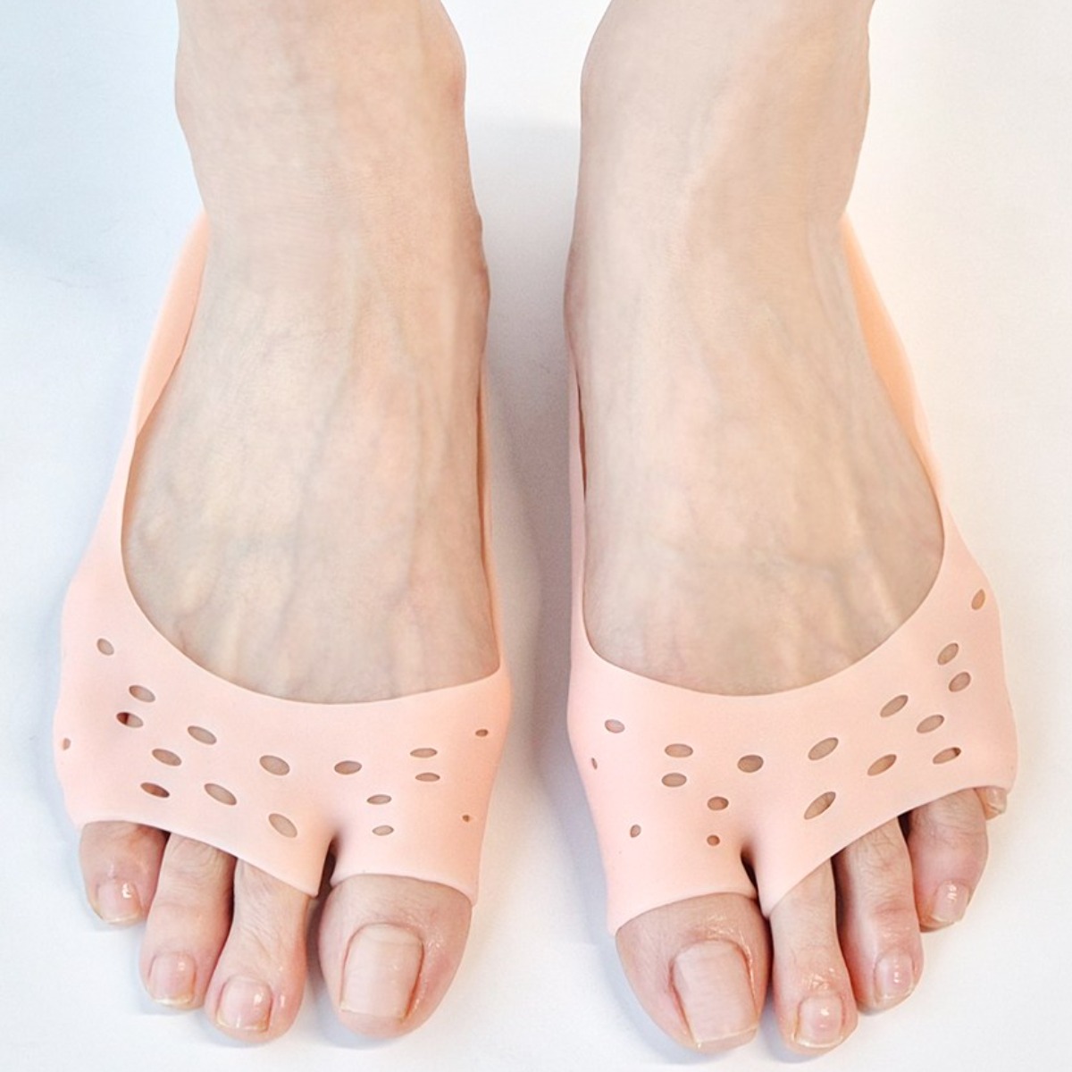 곰피트 2세트 발각질 굳은살 제거 풋케어 수분촉촉 실리콘 보습 덧신 양말 14,600원