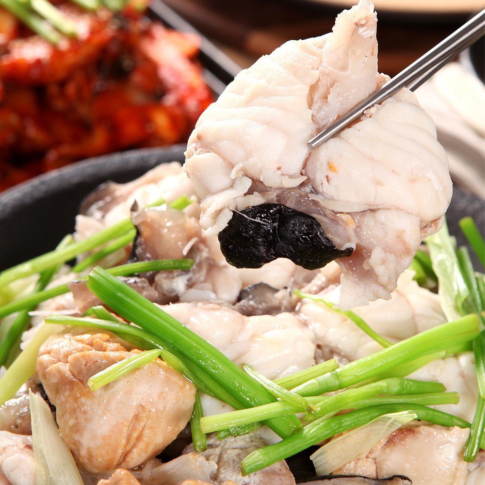 국산 서해안 손질 통통아귀 1kg 냉동아구 찜 탕용 아귀찜 아구탕, 1개, 1kg 9,900원