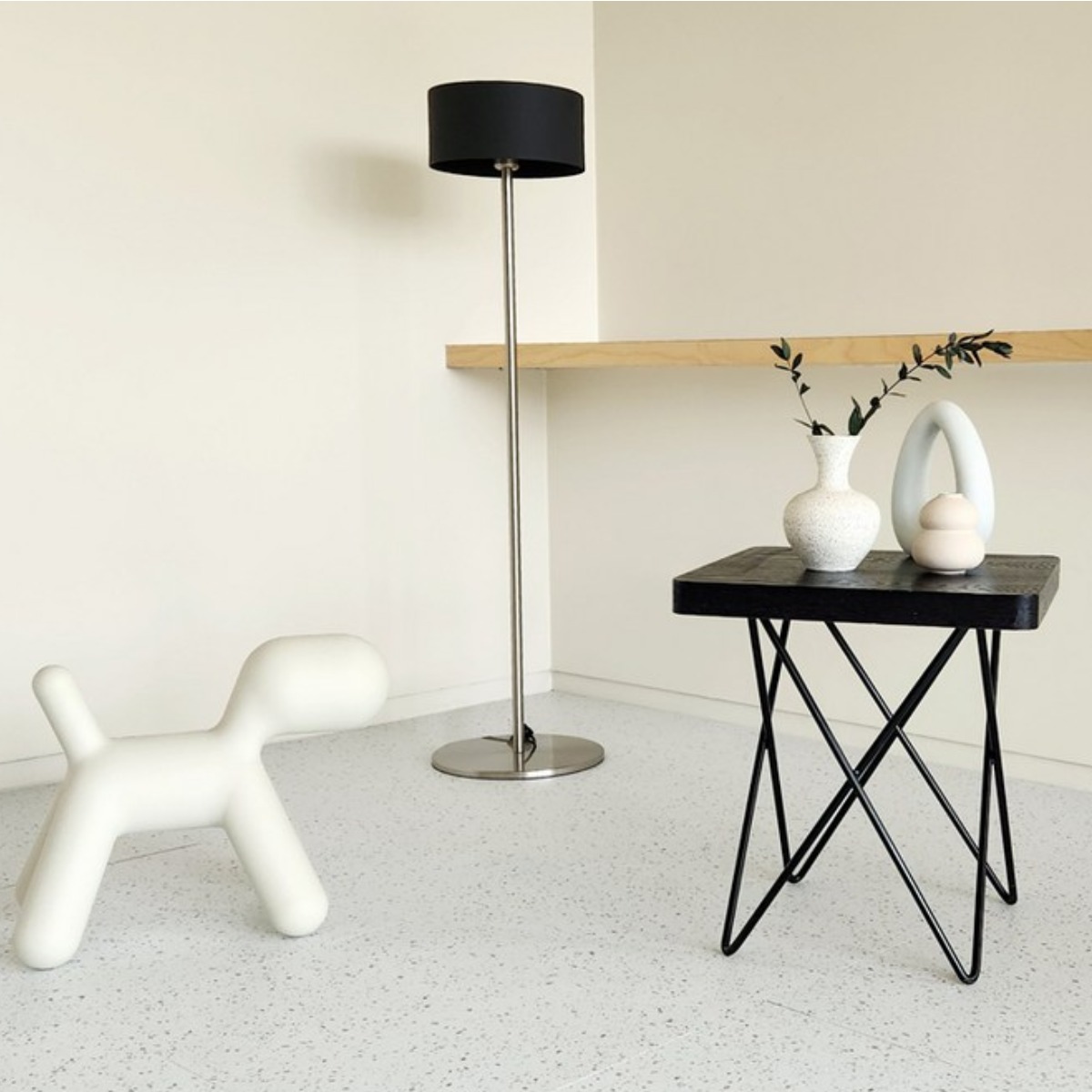 로즈로사 데코타일 바닥재 1평기준 비접착식 정사각50*50, 1개, 01 - 본드식_9337_한평(13장) 25,900원