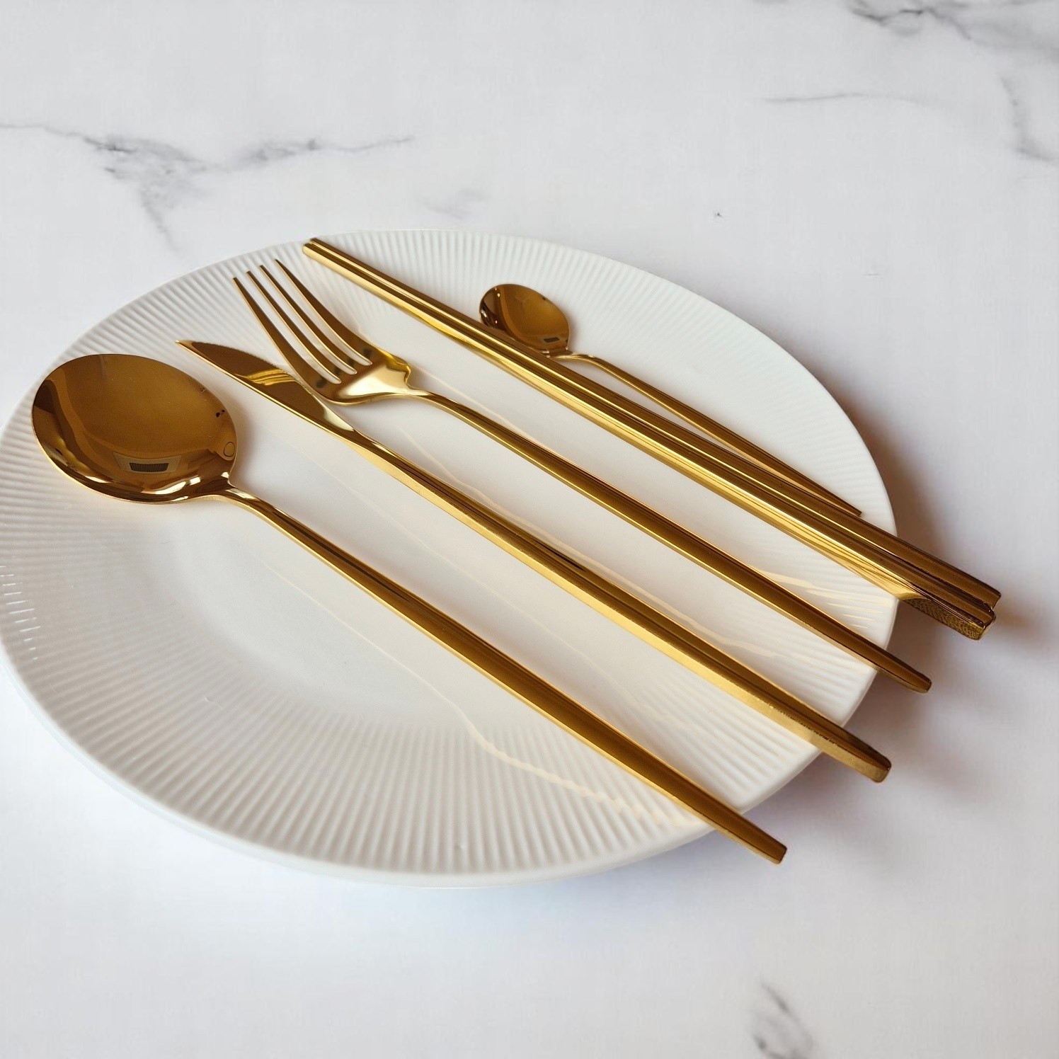 라임키친 수저포크 젓가락 4인 5종 304스텐 커트러리, 4세트, 나이프+스푼+티스푼+포크+젓가락, 골드 42,250원