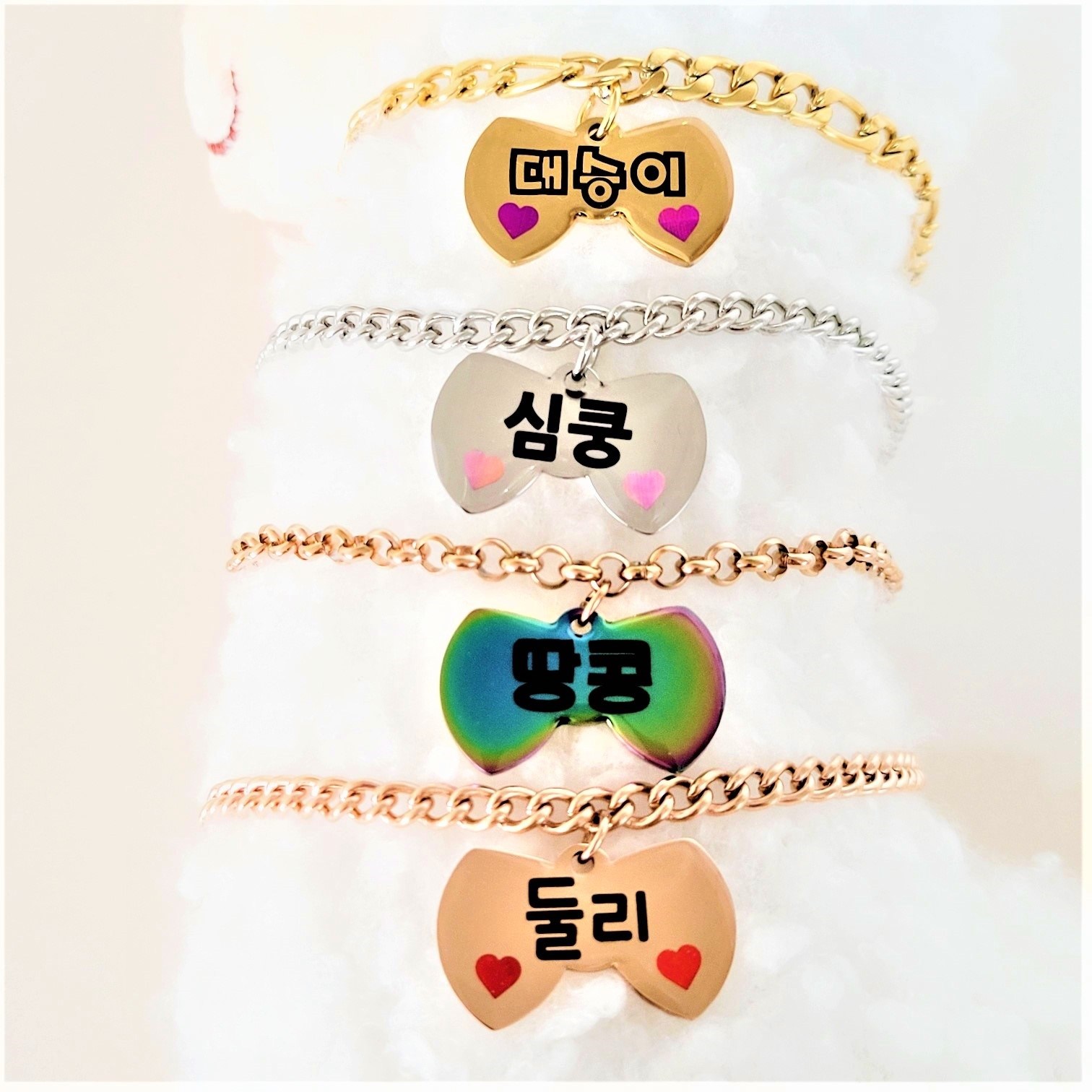 서은이네 애견이름표 강아지목걸이 고양이목걸이 인식표 써지컬리본모양+투명코팅+써지컬스틸체인목줄(길이조절가능+더블오링연결), 1개 27,900원