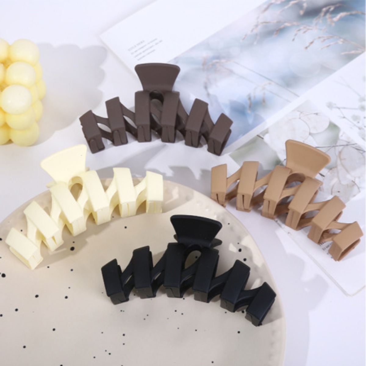 굿초이스 지그재그 패턴 무광 헤어 집게핀 4종 1세트 19,860원