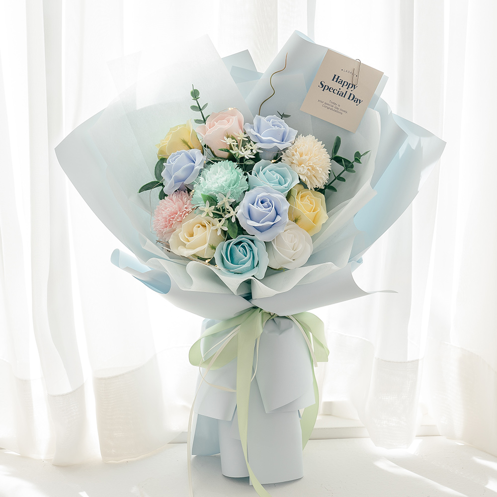 라솔트 파스텔 비누꽃다발+쇼핑백+LED전구, 블루캔디, 1개 26,900원