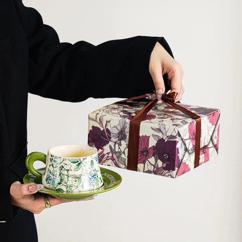 MorningSea 북유럽 산뜻하다 그린 빈티지 커피잔 예쁜 꽃무늬머그컵 도자기 우유 컵 16,300원