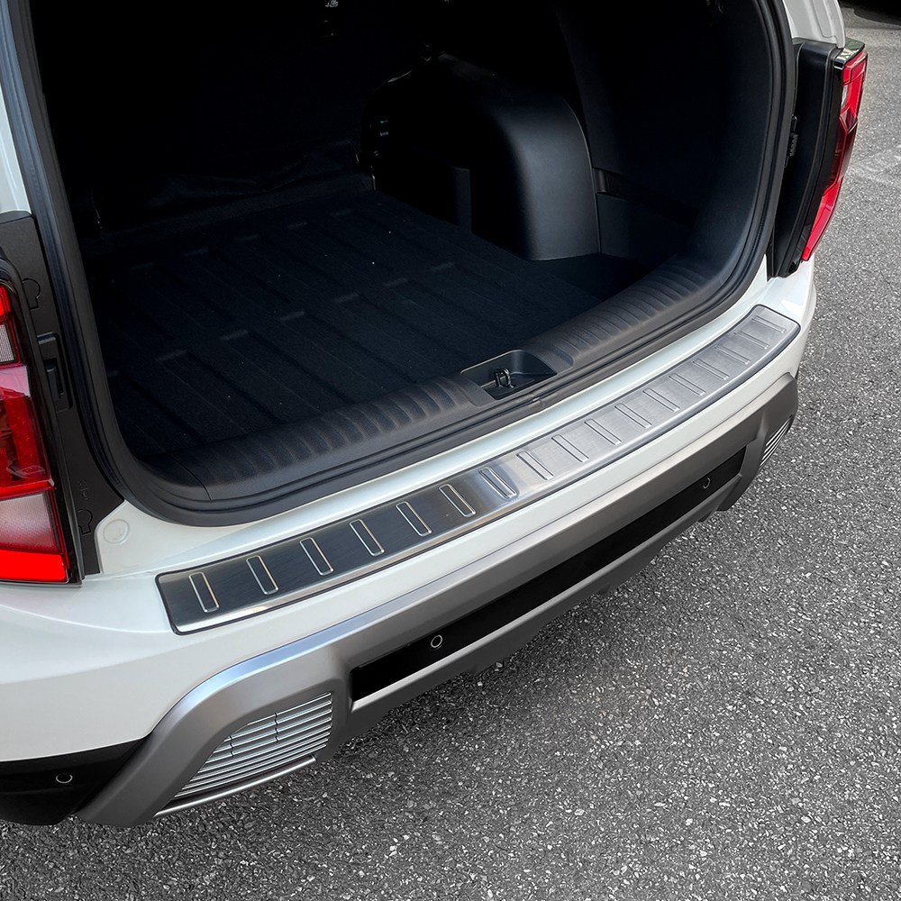 유투카 호환 토레스 EVX 스테인레스 트렁크 가드 범퍼 패드 기스방지 몰딩 커버 36,800원