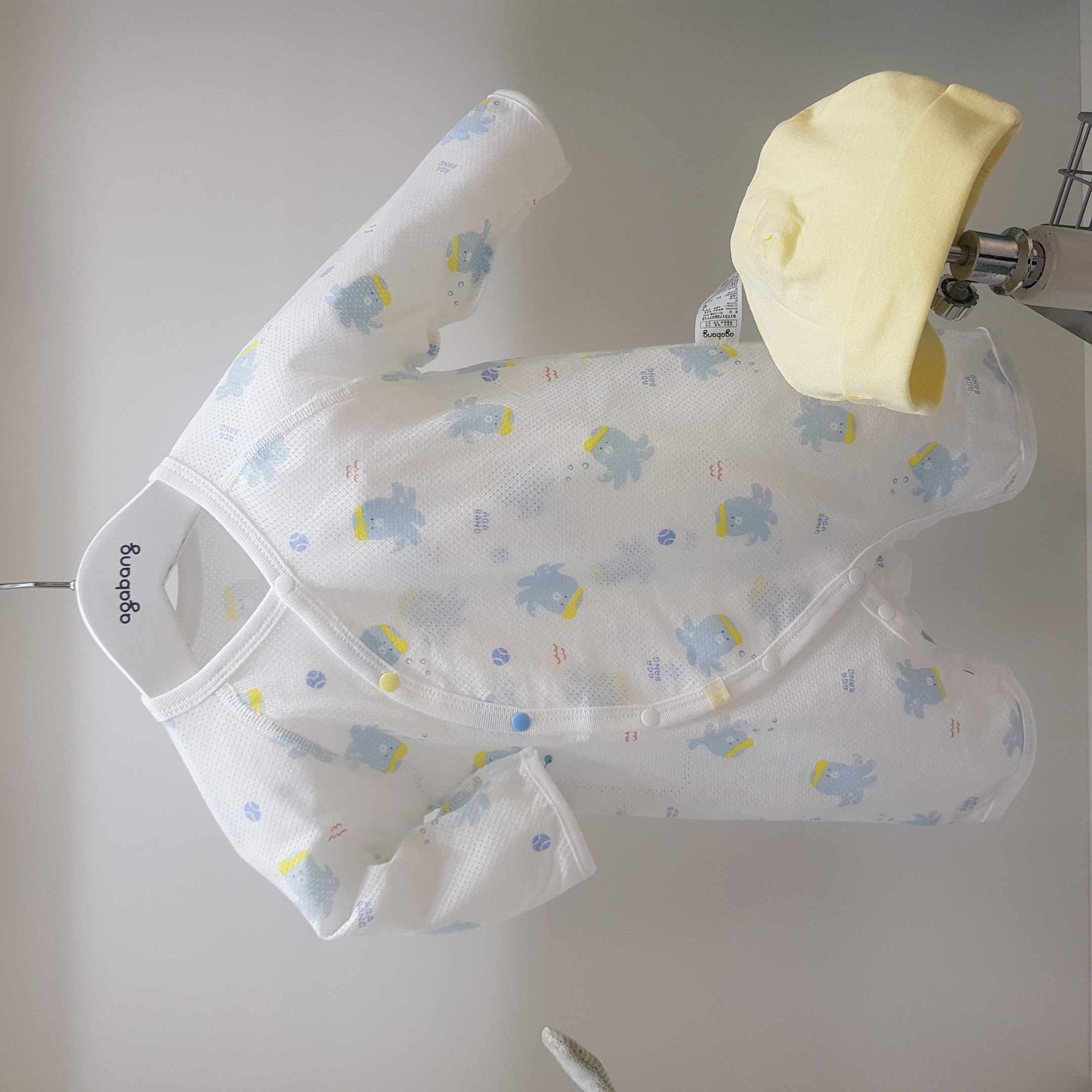 아가방 여름 베이비페어 숑숑 매쉬 신생아 배내 우주복  여름 문어 신생아 모자 세트  시원한 신생아 실내복  병원갈때 외출복 39,000원