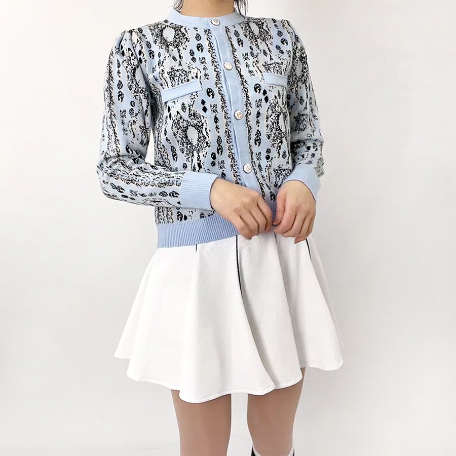 투솜 여성골프가디건 여자 봄 가을골프웨어 엔티크 퍼프소매 가디건 간절기 봄 도톰 신축성 유니크가디건 38,140원