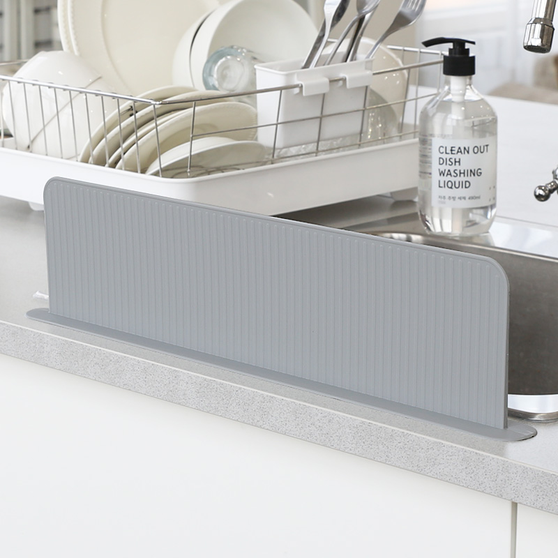 달팽이리빙 퀴진드마망 실리콘 씽크대 물막이 12cm 15,640원