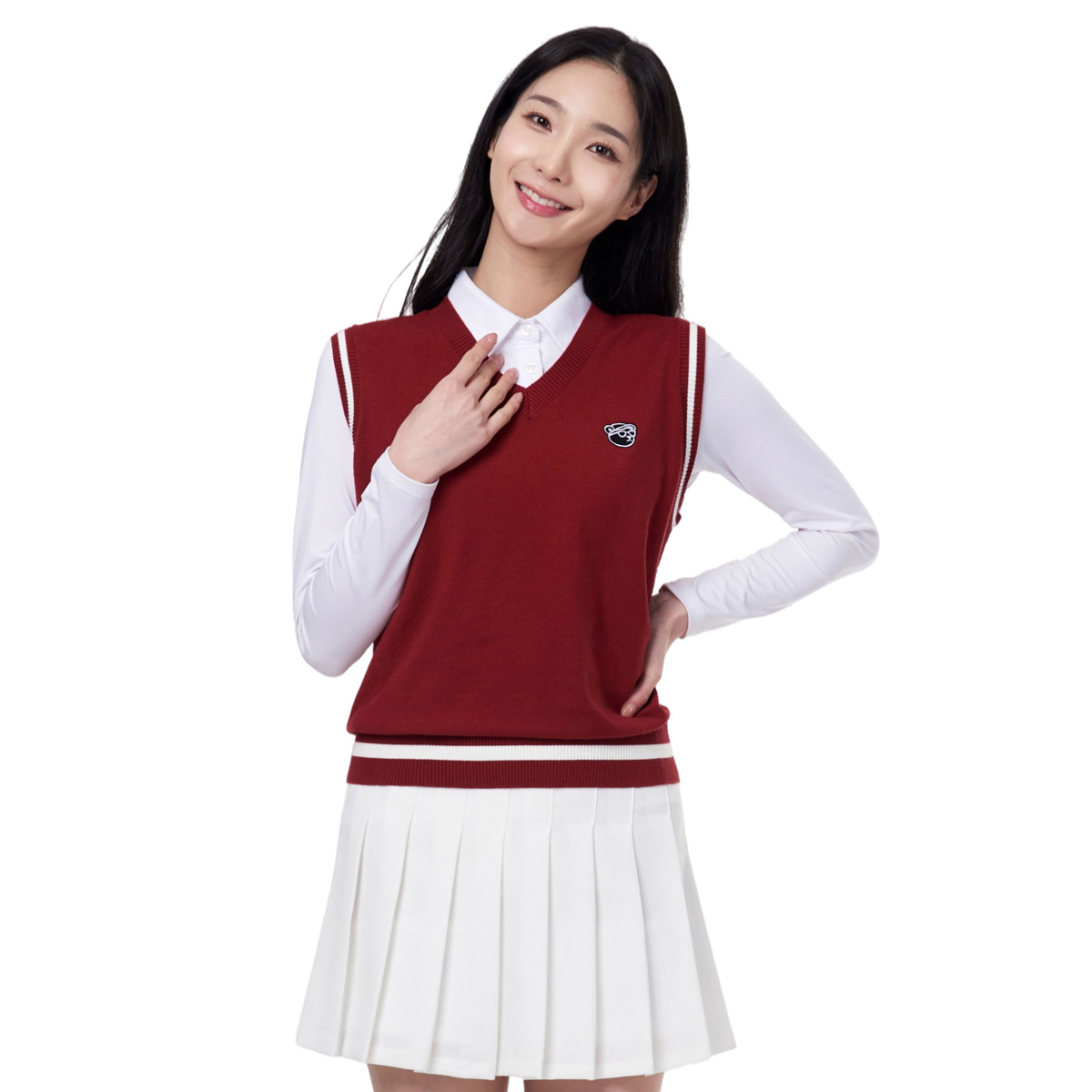 <투엘라> 여성 니트 브이넥 조끼 / 스판 비스코스 테디미뇽 자수디테일 베스트 32,980원