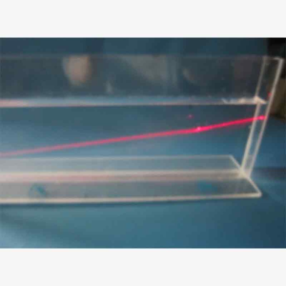 (사이언스마켓)교사용 빛의 직진 및 굴절 관찰키트 적색(대형용기/레이저/관찰용액포함) 165,000원