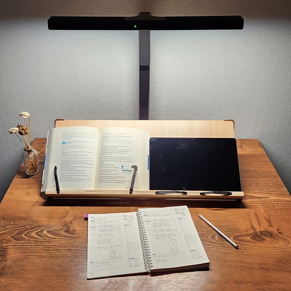 이앤위즈 트와이스 독서대 60M1 가로가 넓은 각도조절 북스탠드 책거치대, 브라운 21,270원