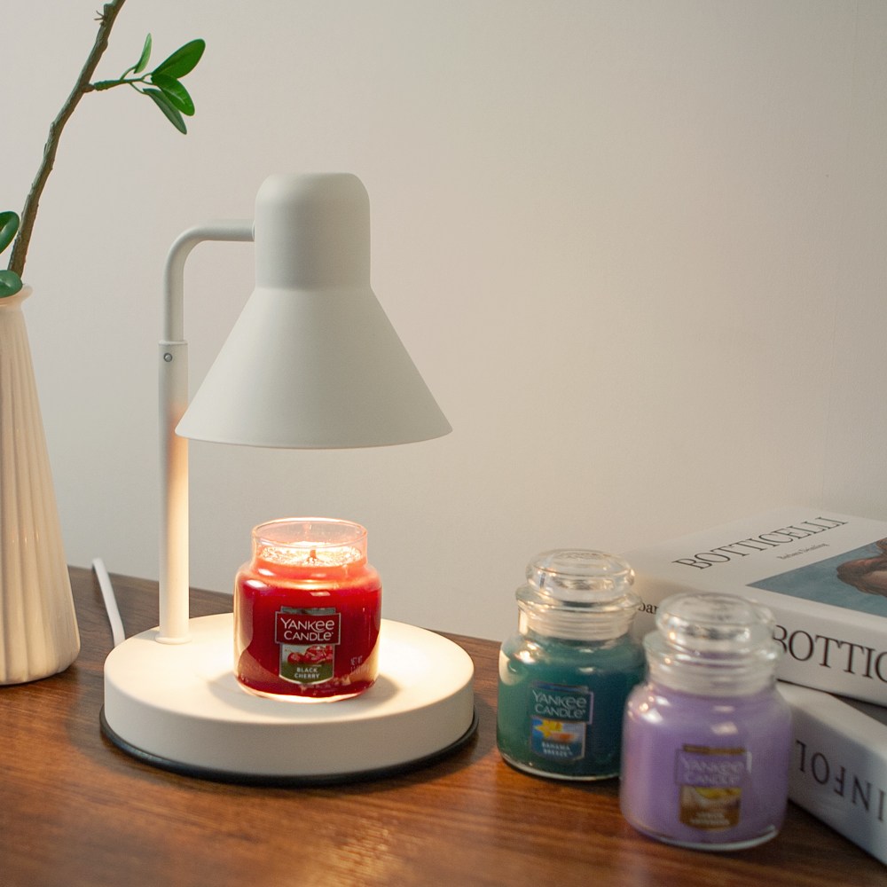 양키캔들 스몰자+모노 높이조절 양키캔들워머세트+전구2개(사은품) 47,900원