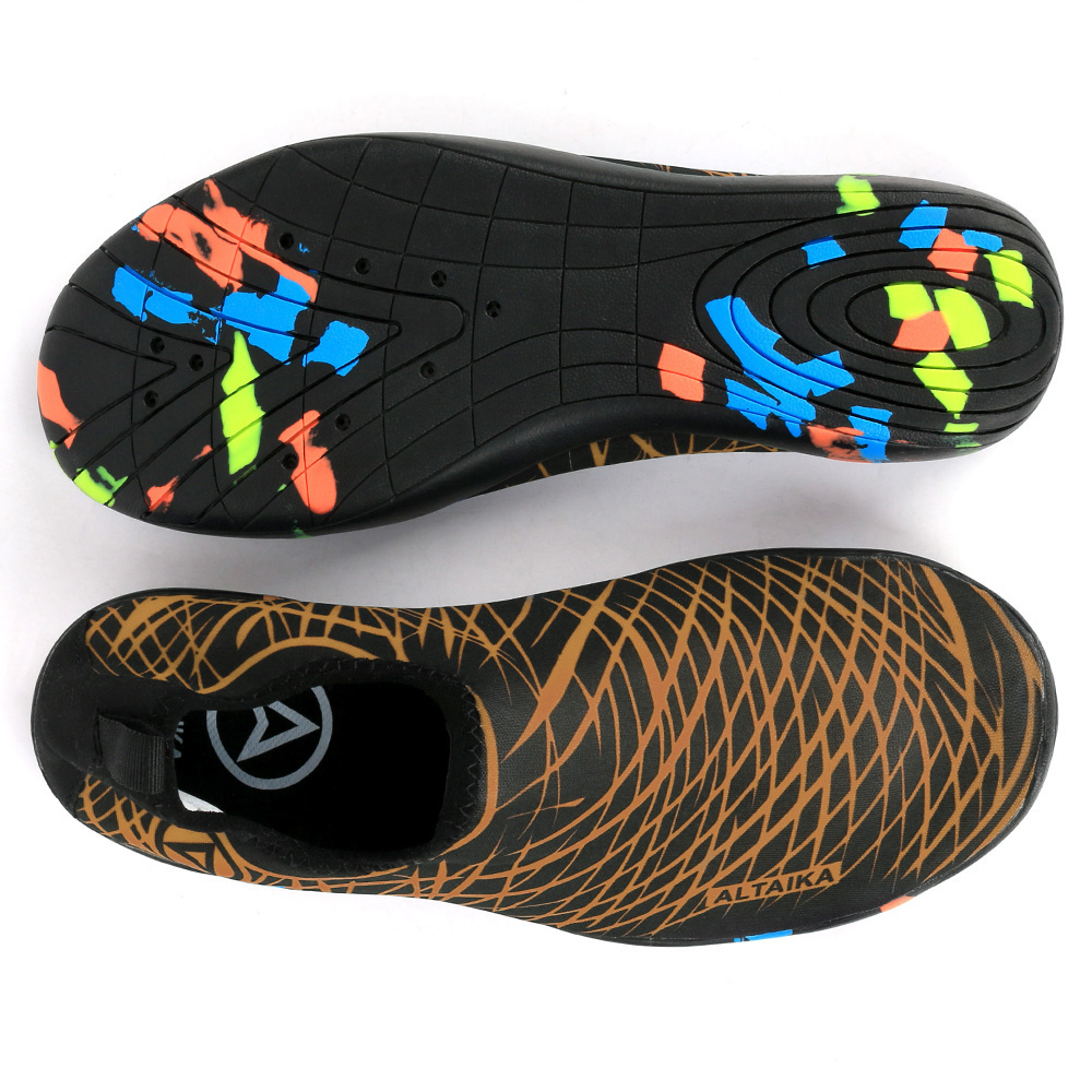 알타이카 초경량 아쿠아슈즈 여름 커플 물놀이 신발 AT-702 9,380원