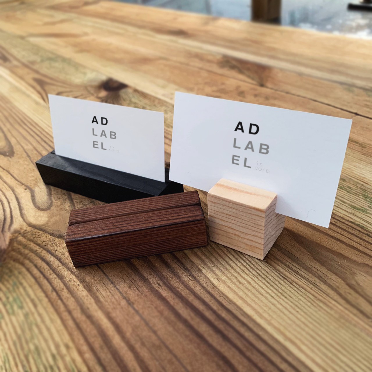 애드라벨 나무 우드 명함홀더 모음 엽서 사진 명함꽂이 명함거치대 가격표 쿠폰 메모꽂이 1,260원