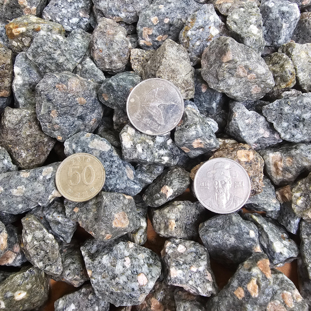 맥반석 돌 구이용 자갈 캠핑 바베큐용 원예 천연자갈, 1개, 10kg 16,000원