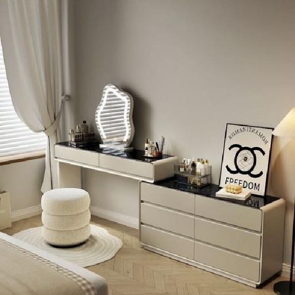 심플하고 모던한 디자인의 LED조명 확장형 수납 콘솔화장대 364,900원