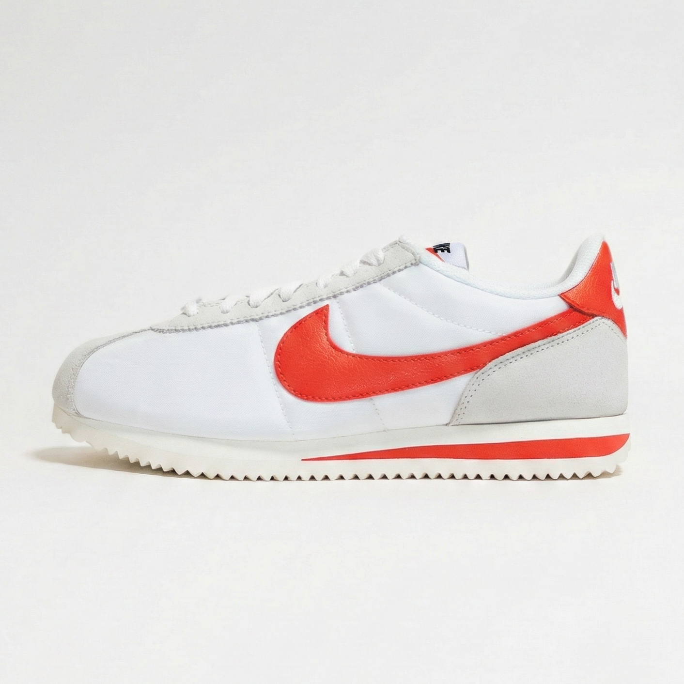 나이키 코르테즈 빈티지 여성 데일리 클래식 스니커즈 운동화 + 정품보증택 59,000원