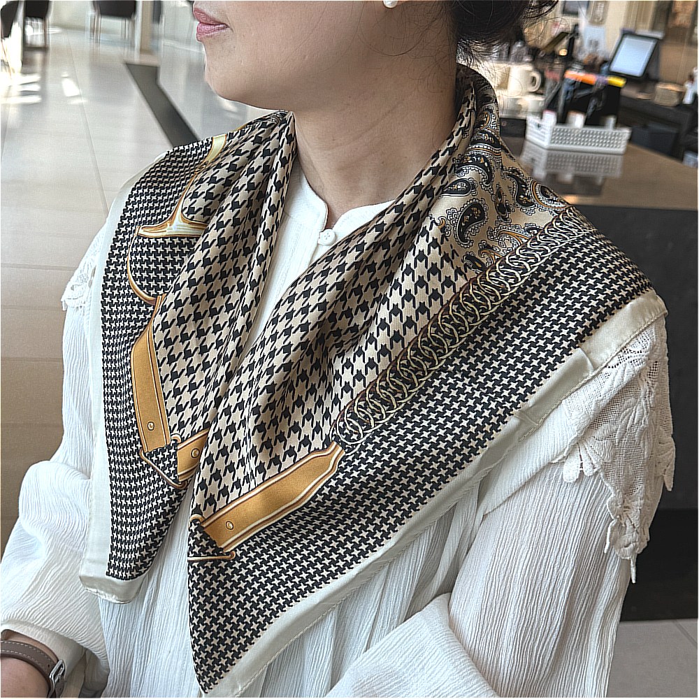 골든레이 데일리 스카프 실크 소재 9,200원