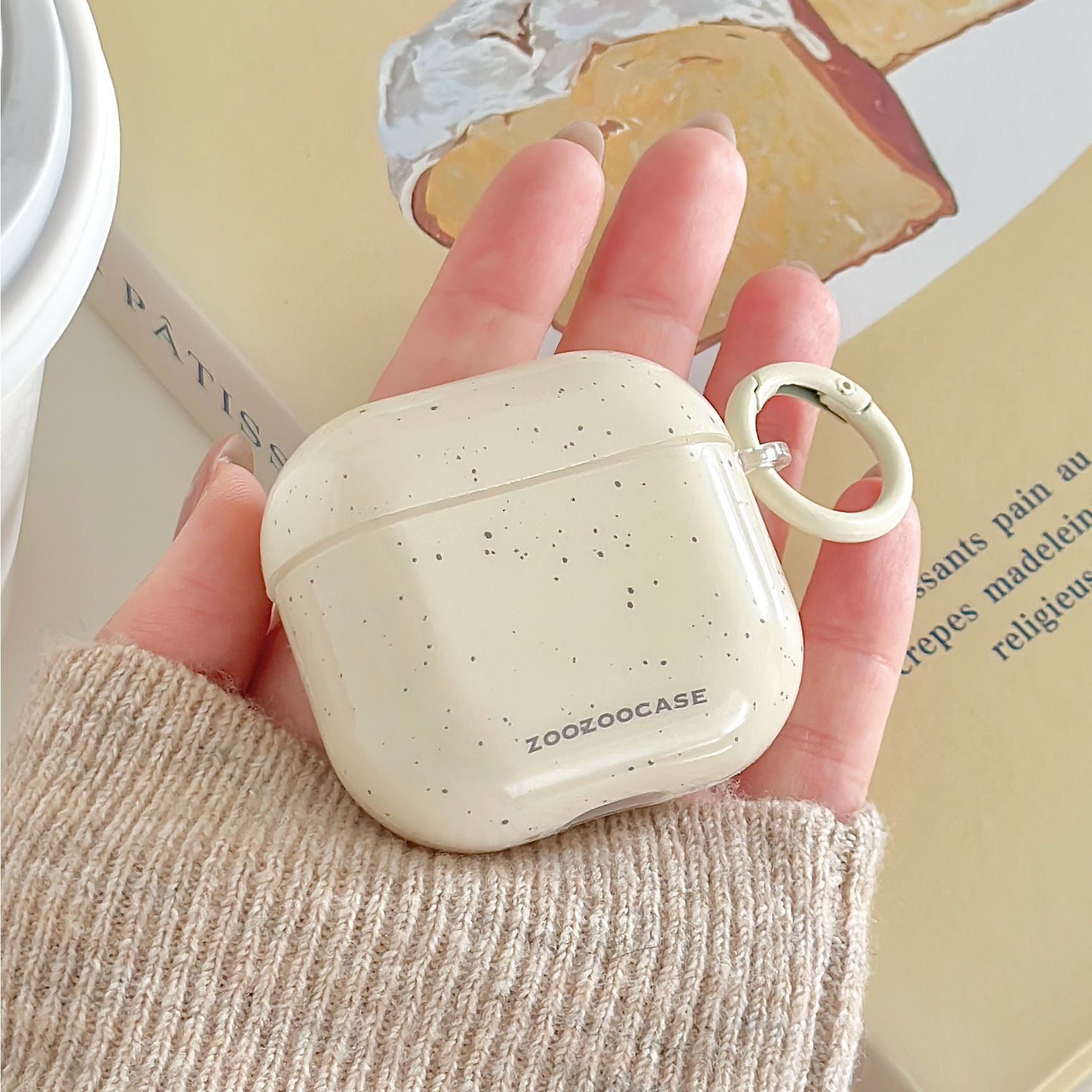 링고룸 에어팟 크로우 케이스 + 클리너 증정, 1개, 크림, 에어팟 프로 9,900원