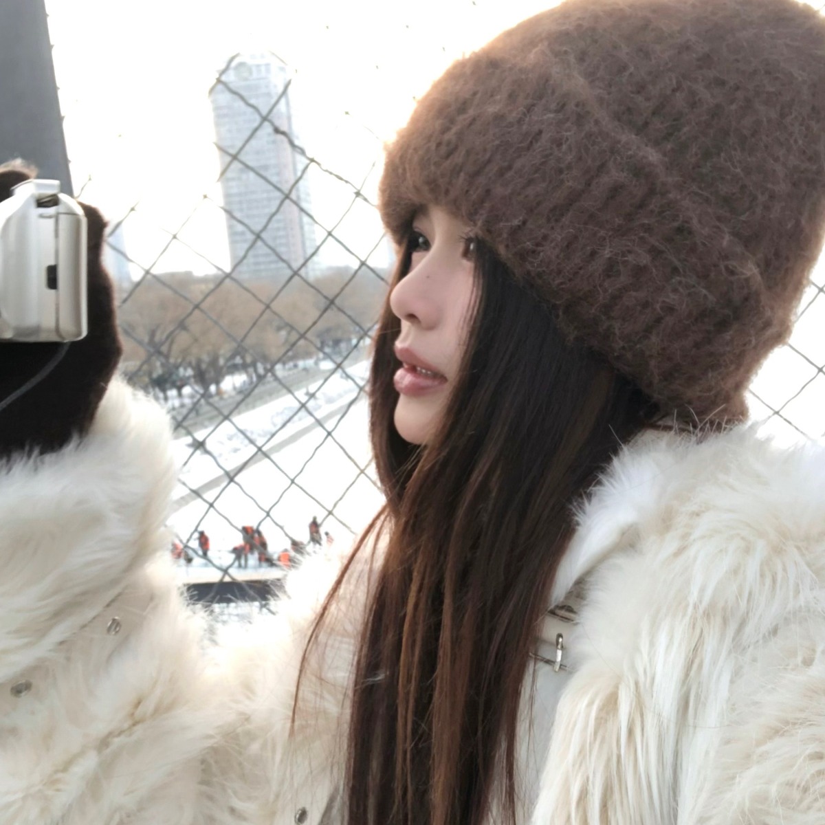 여성 모자 꽈배기 니트 모자 솔리드니트모자 두꺼운 모자 방한모 double in in ACC1441 23,940원