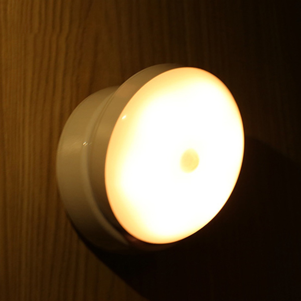 니녹 [1+1] LED 360도 건전지형 무선센서등 동작감지 조명 현관 화장실 간접조명 탈부착식, 2개, 옐로우(건전지형) 14,900원