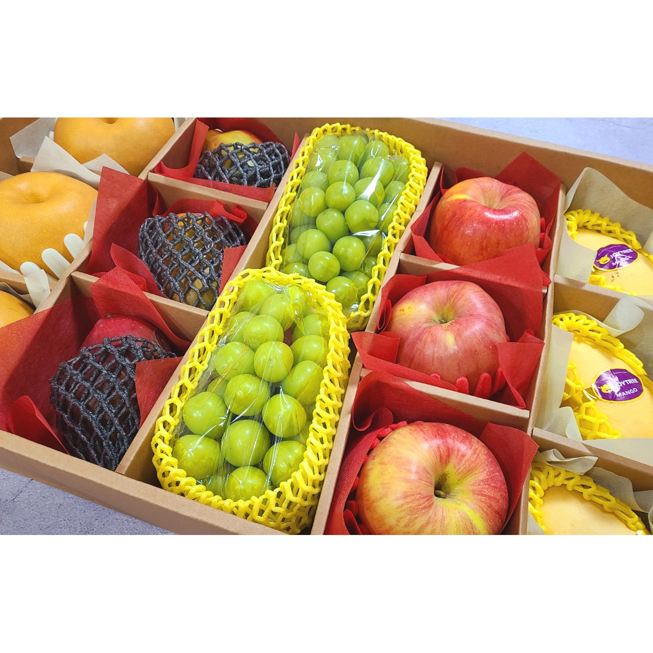 VIP선물용 프리미엄 과일 혼합세트 1호(사과,배,샤인,골드망고,애플망고) 169,000원