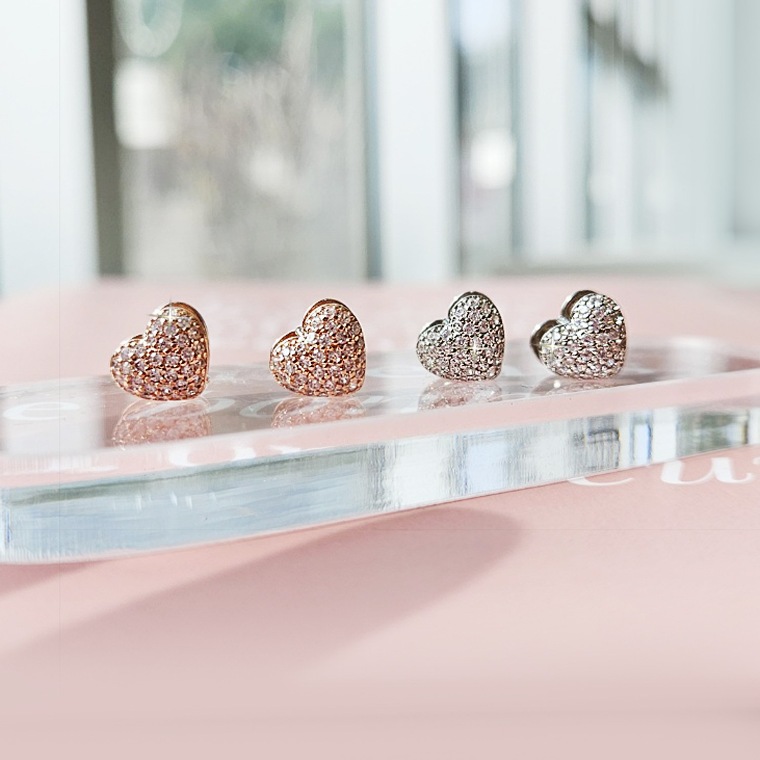 야나폴 하트 통통 원터치 귀걸이 17,900원