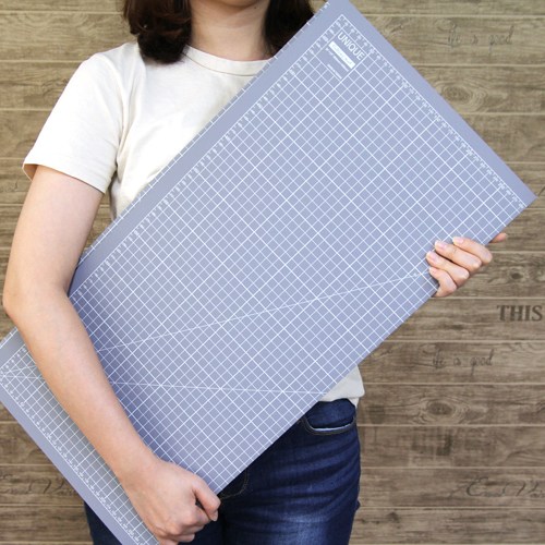 유니크 접이식 커팅매트 그레이 - 900x600 A1 재단판 45,000원