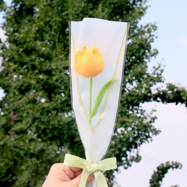 모리앤 조화 한송이 튤립 니트꽃다발, 옐로우튤립, 1개 5,800원